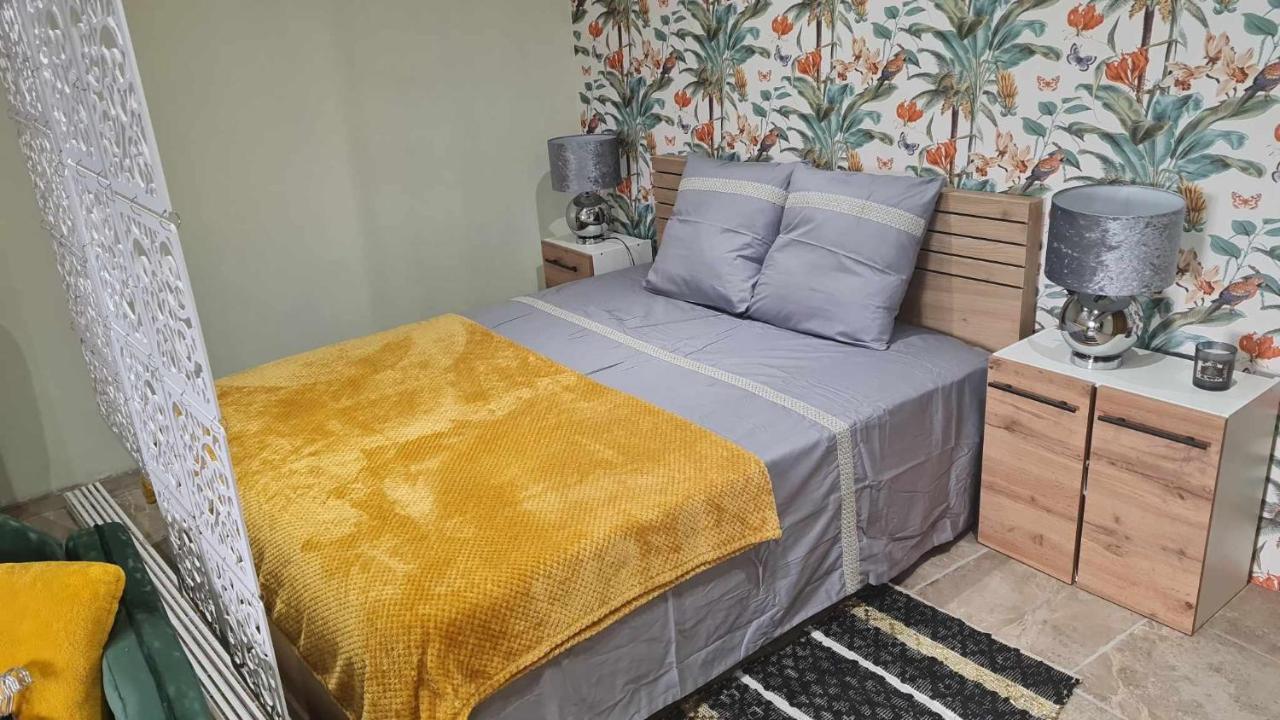 Chez Karine - Appartement Ledenon ภายนอก รูปภาพ
